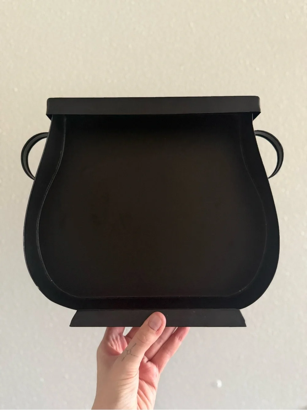 Black Cauldron Home Decor